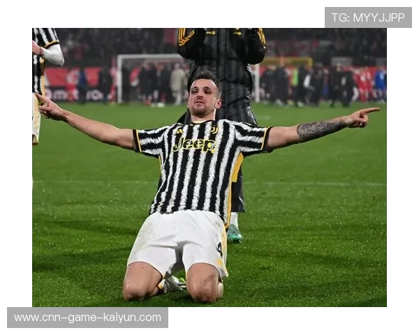 尤文角球变化制造了门前绝佳抢点 尤文角球变化制造了门前绝佳抢点